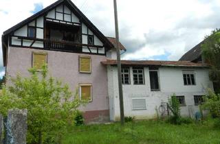 Bauernhaus kaufen in 65329 Hohenstein, Für Generationen-Wohnen sowie Tierhaltung geeignet - Ehemaliger Bauernhof in Randlage mit Scheune