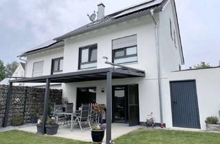 Haus kaufen in 86830 Schwabmünchen, Exklusiver Familientraum mit top Ausstattung in attraktiver und verkehrsgünstiger Lage