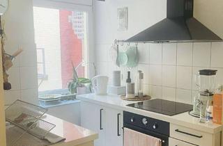Immobilie mieten in 50670 Altstadt-Nord, Stilvolle, voll möblierte 2-Zimmer-Altbauwohnung in Köln-Neustadt-Nord