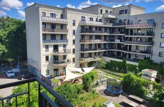 Wohnung kaufen in 12047 Neukölln, Helle 4-Zimmer-Familienwohnung mit 2 Balkonen direkt am Landwehrkanal Berlin-Neukölln