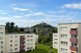 Wohnung kaufen in Haydnstr. 11, 53721 Siegburg, Balkon mit Blick auf den Michaelsberg: 2-Zimmer-Wohnung in Siegburg mit Garagenstellplatz und Aufzug