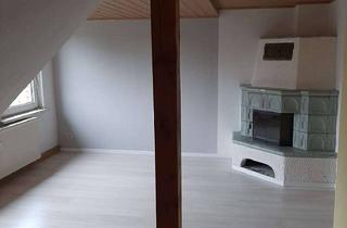 Wohnung mieten in Wittenberger Straße 17, 06772 Tornau, Modern geschnittene DACHGESCHOSSWOHNUNG MIT 2 ZIMMER, EBK UND KAMIN