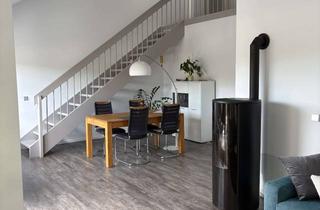 Wohnung mieten in Albertus-Magnus-Str. 48, 71229 Leonberg, Zuhause mit 5,5 Zimmern und viel Platz in Leonberg