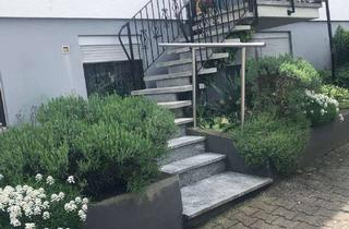 Einfamilienhaus kaufen in Furtbergstraße 92, 71634 Ludwigsburg, Einfamilienhaus mit Souterrain und Pool in Vaihingen an der Enz-direkt an der Natur