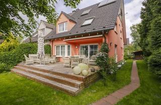 Haus kaufen in 13591 Staaken, Stilvolles Zuhause mit Gaskamin, Terrasse und liebevoll angelegtem Garten
