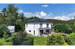 Einfamilienhaus kaufen in 91338 Igensdorf, Viel Platz für den Alltag: Großzügiges Einfamilienhaus in Igensdorf, Womo-Carport