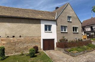 Haus kaufen in Neue Straße, 06268 Nemsdorf-Göhrendorf, Ländliches Familienhaus mit Innenhof, Scheune und viel Potenzial in Nemsdorf