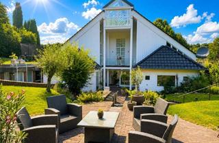 Haus kaufen in Schultenbuschstr. 46 B, 45549 Sprockhövel, Exklusives Haus mit Lichtkuppel – lichtdurchflutet, ruhig gelegen, mit Wasserlauf und Sauna