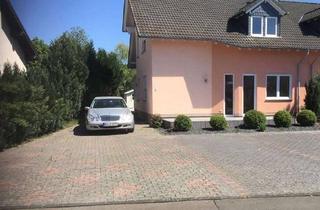 Haus mieten in Zum Steilert, 54516 Wittlich, Schöne Doppelhaushälfte in Wittlich-Bombogen (frisch renoviert)