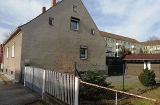 Haus mieten in August-Bebel-Straße 68, 04910 Elsterwerda, Schönes Haus mit sechs Zimmern und großem Garten in Elbe-Elster (Kreis), Elsterwerda