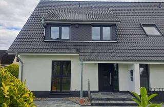 Haus mieten in 28876 Oyten, Erstbezug: Umfassend modernisierte Doppelhaushälfte mit Terrasse