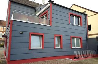 Anlageobjekt in 45739 Oer-Erkenschwick, Energetisch saniertes 4-Familienhaus mit 4 Garagen**Top Zustand
