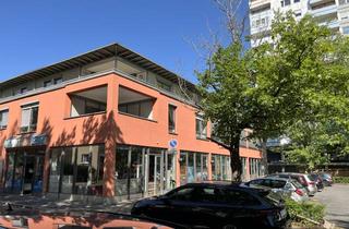 Wohnung mieten in Watzmannstraße, 90471 Nürnberg, Helle 2-Zimmerwohnung - Watzmannstraße - Renoviert- Neue Einbauküche - Terrasse