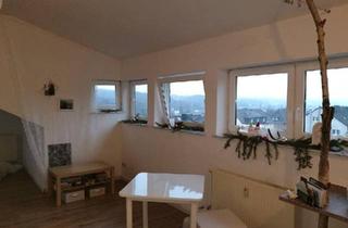 Loft kaufen in 51545 Waldbröl, Waldbröl - Wohnen mit Weitblick! Einzigartige DG-Wohnung mit Loft-Charakter