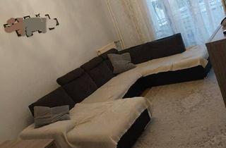 Wohnung kaufen in 12043 Berlin, Berlin - Altbau - Helle 2 Zimmerwohnung im Vorderhaus mit Balkon