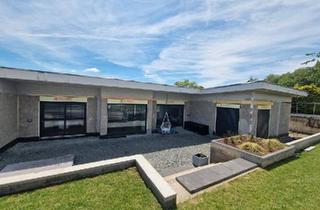 Haus kaufen in 56244 Ötzingen, Ötzingen - High-Tech Luxus-Bungalow (2021) - 1.003 m² Grundstück