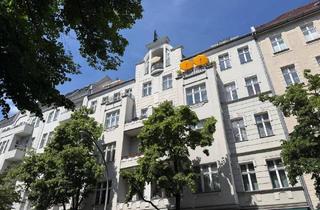 Wohnung kaufen in 10717 Berlin, Berlin - Charmante Altbauwohnung mit historischer Eleganz im Güntzel Kiez - bezugsfrei