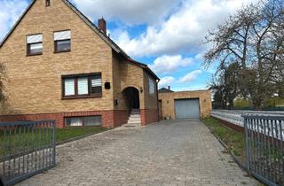 Einfamilienhaus kaufen in 38378 Warberg, Warberg - Modernisiertes EFH mit Garage, Garten, Pool u. Ausbaupotenzial