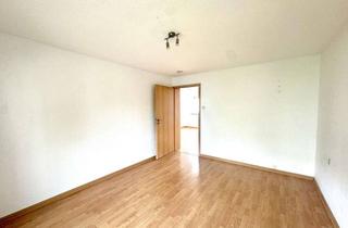 Wohnung kaufen in 71229 Leonberg, PAKETVERKAUF! 3-Zimmer-Wohnung+vermietete 2 Zimmer Wohnung im Zentrum von Leonberg