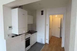 Wohnung kaufen in Kornbergstr 50, 70176 West, Lichtdurchflutete 2 Zimmerwohnung in Top-Lage Stuttgart-West