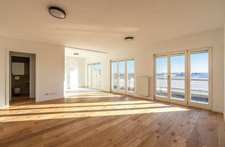 Wohnung kaufen in 14167 Lichterfelde, Dachgeschoss mit zwei Terrassen, Aufzug und Stellplatz