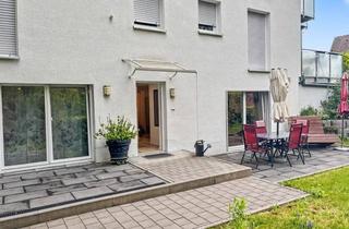 Wohnung kaufen in 91217 Hersbruck, Moderne 3-Zimmer-Terrassenwohnung mit großem Garten und zwei Stellplätzen