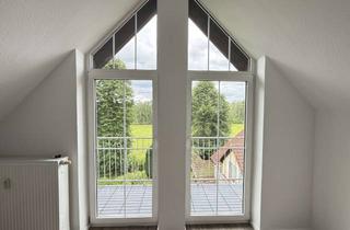 Wohnung mieten in Kathrinenhof, 02828 Ludwigsdorf, Gemütliches 1-Raum-Dachgeschoss-Appartement mit Balkon, am Stadtrand, sucht neue/n Mieter/in!