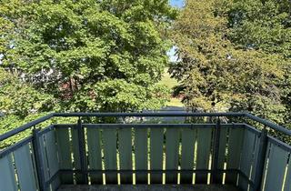 Wohnung mieten in Marktoberdorfer Str. 27, 87600 Oberbeuren, 2. OG / 3 Zimmer mit Balkon