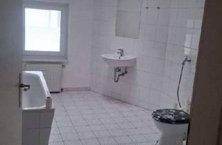 Wohnung mieten in Paracelsustraße 15, 06114 Paulusviertel, 2-Zimmer-Wohnung im Dachgeschoss in Paulusviertel zu vermieten