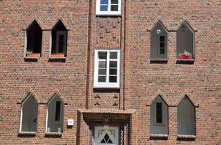 Wohnung mieten in Gorch-Fock-Str. 10, 27472 Cuxhaven, Moderne 2-Zimmer Altbauwohnung mit Loggia