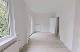 Wohnung mieten in Friesenstr. 22, 26954 Nordenham, Das perfekte Familiendomizil: Großzügiges 6-Zimmer-Raumwunder (106 m²) mit Gartenzugang