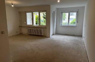 Wohnung mieten in Wünsdorfer Straße, 12307 Lichtenrade, Großzügige 2-Zimmer-Wohnung im Grünen