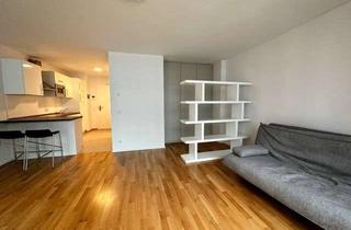 Wohnung mieten in Stralauer Platz 35, 10243 Friedrichshain, Stilvolles Wohnen in Friedrichshain: Hochwertiges Apartment direkt am zentralen Ostbahnhof