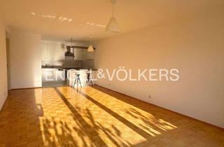 Wohnung mieten in 60598 Sachsenhausen, Lichtdurchflutete Balkonwohnung mit Gartenmitnutzung in Bestlage