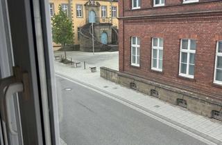 Wohnung mieten in Hachtorstraße 17, 59602 Rüthen, Vier Zimmer in Rüthen: Helle Dachgeschosswohnung mit viel Platz