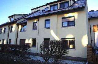 Wohnung mieten in 96450 Wüstenahorn, Moderne 3-Zimmer-Dachgeschosswohnung mit Balkon und traumhaften Ausblick