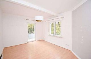 Wohnung mieten in 33330 Gütersloh, Vollständig renovierte Drei-Zimmer-Altbauwohnung mit Balkon!