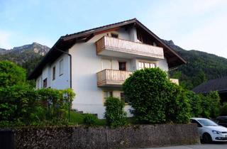 Wohnung mieten in Lattenbergstrasse 24a, 83457 Bayerisch Gmain, Helle 2-Zimmer Wohnung mit zwei Balkonen in Bayerisch Gmain, mit Ruhe, Bergblick u. Privatsphäre