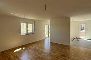 Wohnung mieten in 84367 Tann, Neuwertige, barrierefreie 4,5-Zimmer Gartenwohnung inkl. Garage & Stellplatz