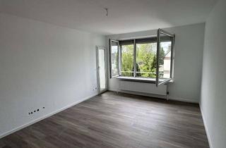 Wohnung mieten in Schweriner Str. 18, 45147 Frohnhausen, Komplett saniertes Zuhause mit 3,5 R und Balkon in Essen-Frohnhausen