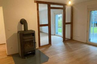 Wohnung mieten in 97922 Lauda-Königshofen, Kaminglück & Gartenblick: Moderne Wohlfühloase mit Terrasse
