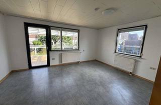 Wohnung mieten in 71083 Herrenberg, Zentral in Herrenberg Wohnung mit 3 Einzelzimmern befristet zu vermieten