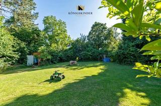 Mehrfamilienhaus kaufen in 70569 Vaihingen, Privates Idyll auf 1.600 m² – Mehrfamilienhaus mit Garagen, Stellplätzen & viel Potenzial