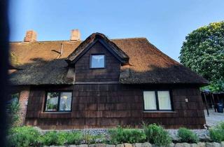 Haus kaufen in 24796 Bovenau, PROVISIONSFREI ! Reetdachkate in Bredenbek mit großem Garten, Terrasse und 4 Carports