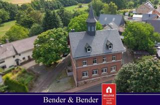 Haus kaufen in 57627 Gehlert, Ehemalige Schule mit Nebengebäude - Wohnen & Vermieten kombinierbar! Nähe Hachenburg!