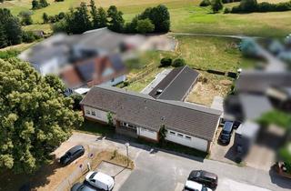 Haus kaufen in 65329 Hohenstein, Loft Feeling: Ein Bungalow der Extraklasse mit 367 qm Wohnfläche in Wiesenrandlage!