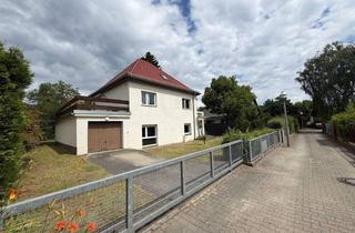 Haus kaufen in 12209 Lichterfelde, Gelegenheit! EFH auf schönem Grundstück mit großem potenzial nach Sanierung