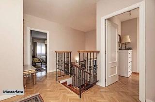 Doppelhaushälfte kaufen in Dreetzer Straße XX, 16845 Neustadt, Doppelhaushälfte auf großem Grundstück
