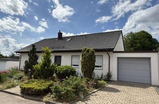 Haus kaufen in 74523 Schwäbisch Hall, GERÄUMIGES EINFAMILIENWOHNHAUS MIT SCHÖNEM GARTEN UND GARAGE