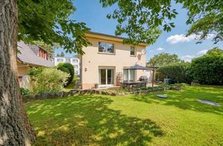Einfamilienhaus kaufen in Hasselfelder Weg 37, 12209 Lichterfelde, Großzügiges Einfamilienhaus in ruhiger Lichterfelder Lage mit Kamin, Garten, Garage und Vollkeller